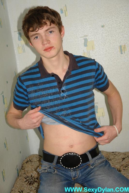 a703412.jpg