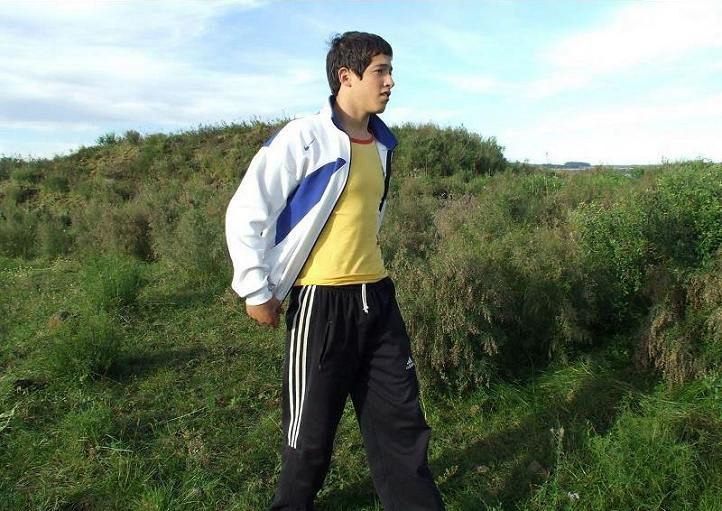 lb04002.jpg